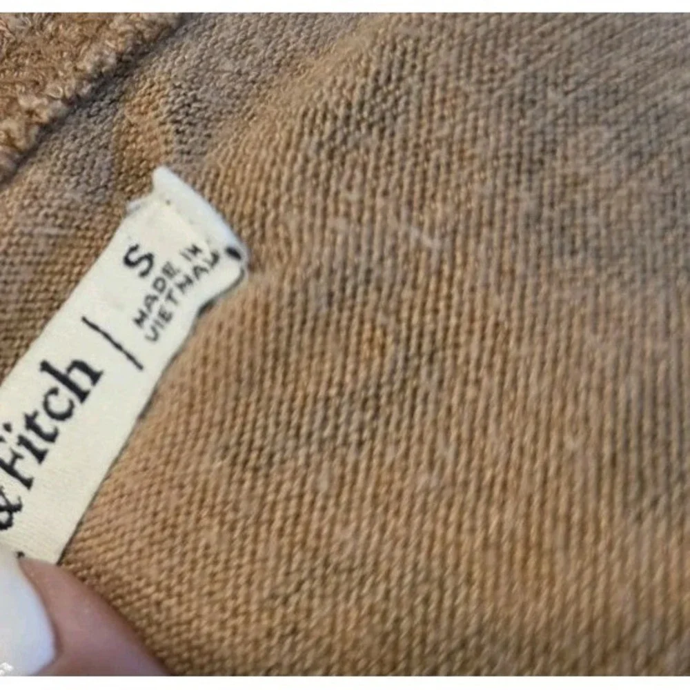 Abercrombie & Fitch Leopard Animal‎ Print Henley Knit Sweater Preppy Casual Boho